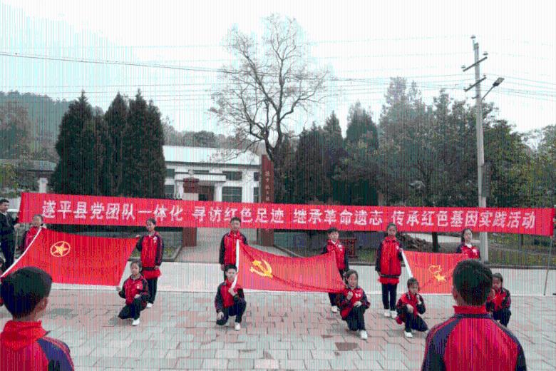 博主:海港今日前往广州冬训,随后赴海口集训将与亚泰等队热身